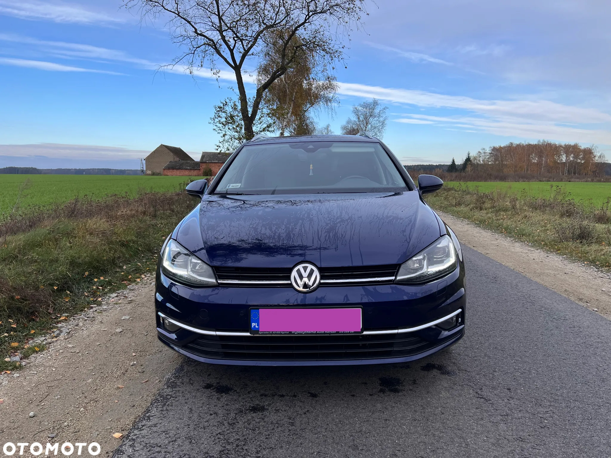 Volkswagen Golf - 6