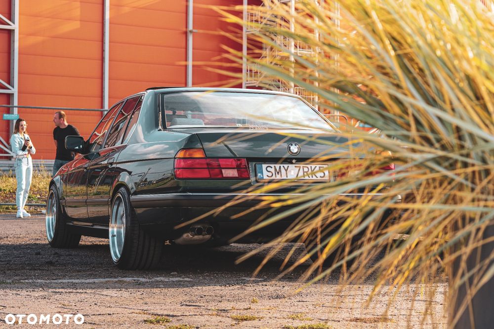 BMW 7 Series 1991 photo 5