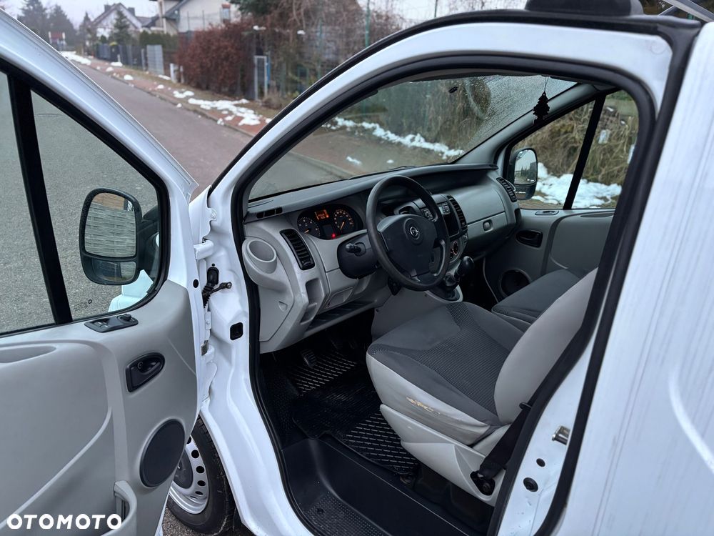 Opel Vivaro - 5