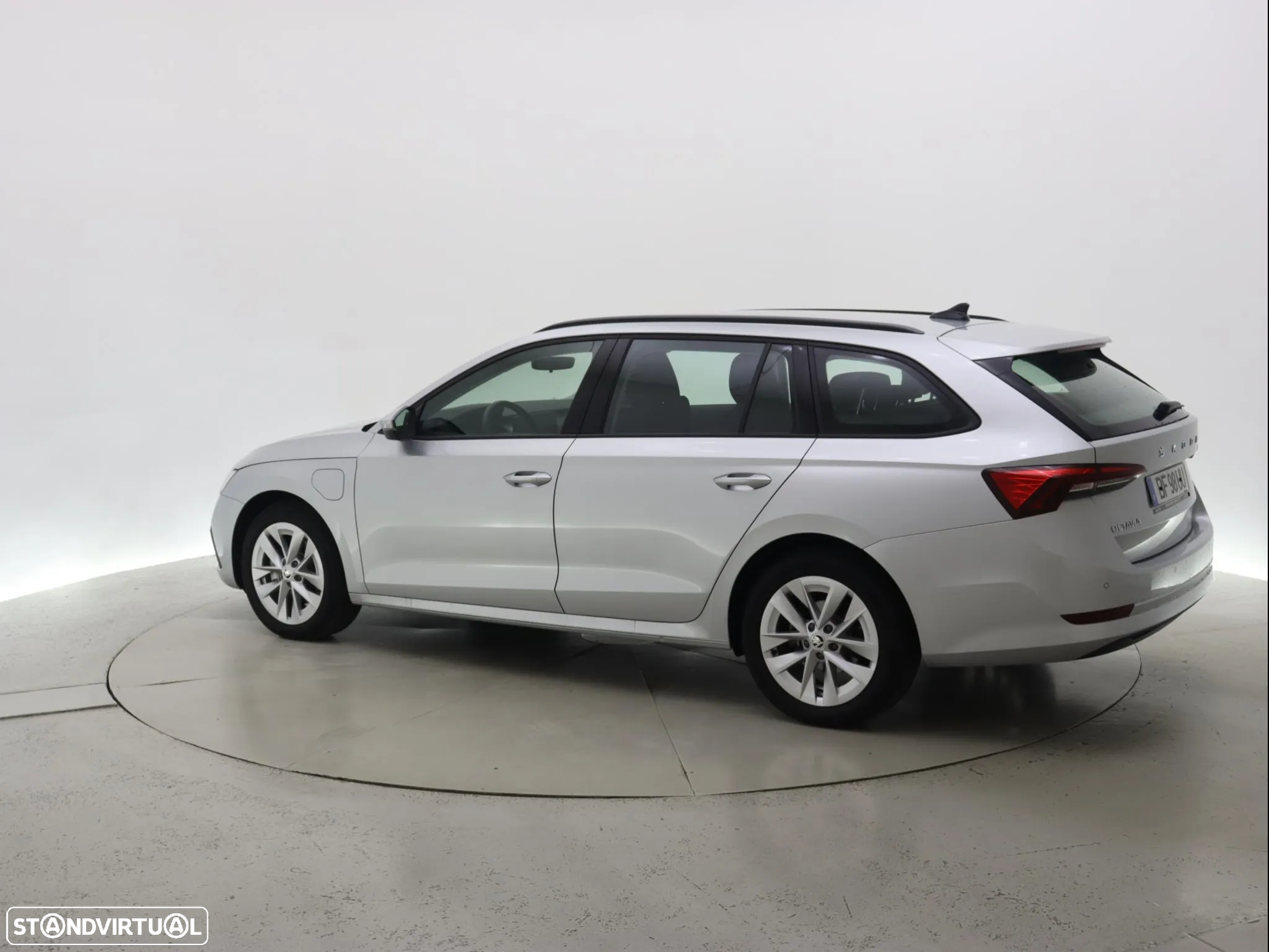Skoda Octavia Break 1.4 TSi iV Ambition DSG - 4