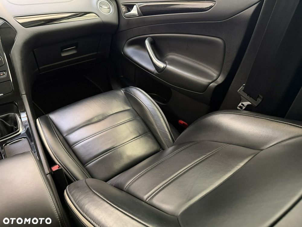 Ford Mondeo 2.0 TDCi Titanium X - 23