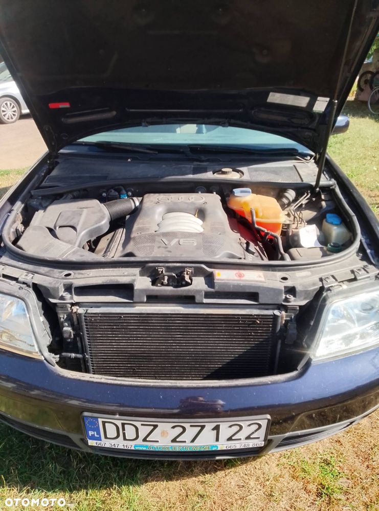 Audi A6 Limousine 2.4 - 17
