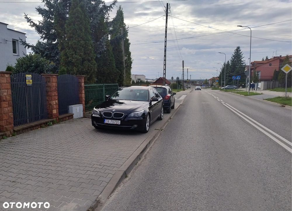 BMW Seria 5 535i - 25