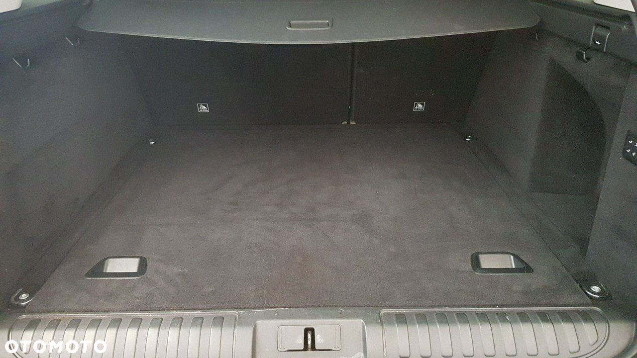 Land Rover Range Rover Sport - 21