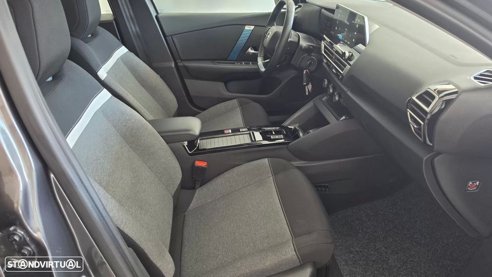 Citroën e-C4 50 kWh Feel - 49