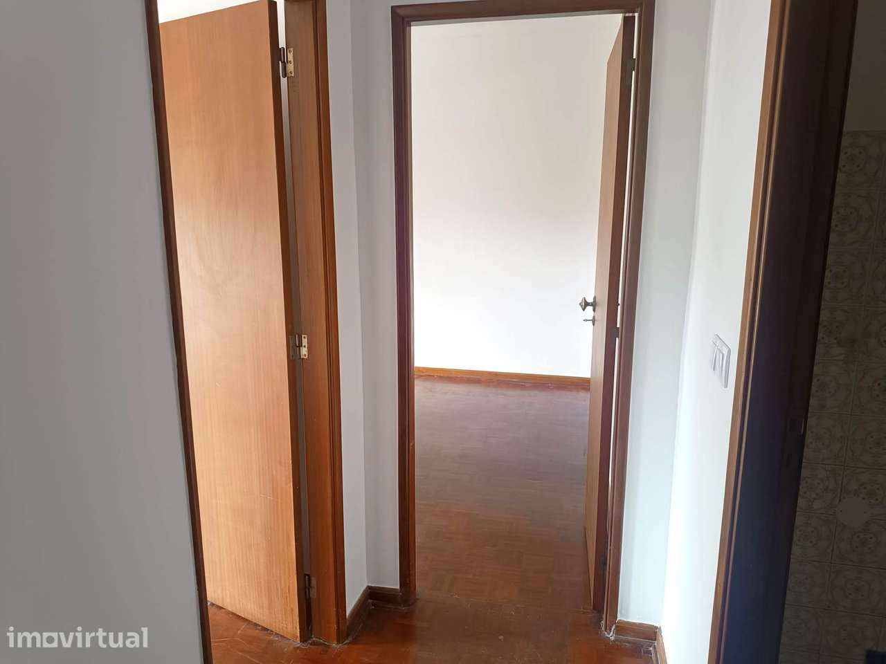 Apartamento T2 em Coimbra (Bairro Norton de Matos) - Grande imagem: 5/13