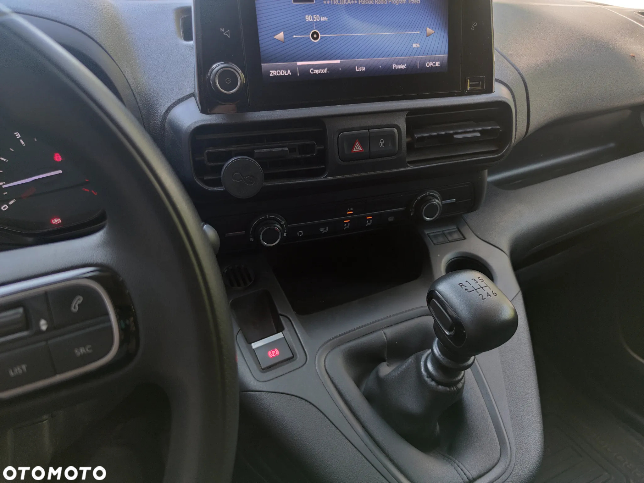 Toyota Proace City - 25