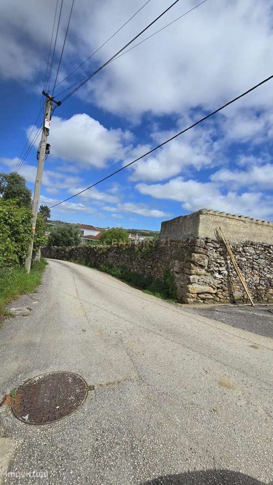 Oportunidade em Dois Portos, Torres Vedras: Terreno com 960 m² e Local - Grande imagem: 4/4