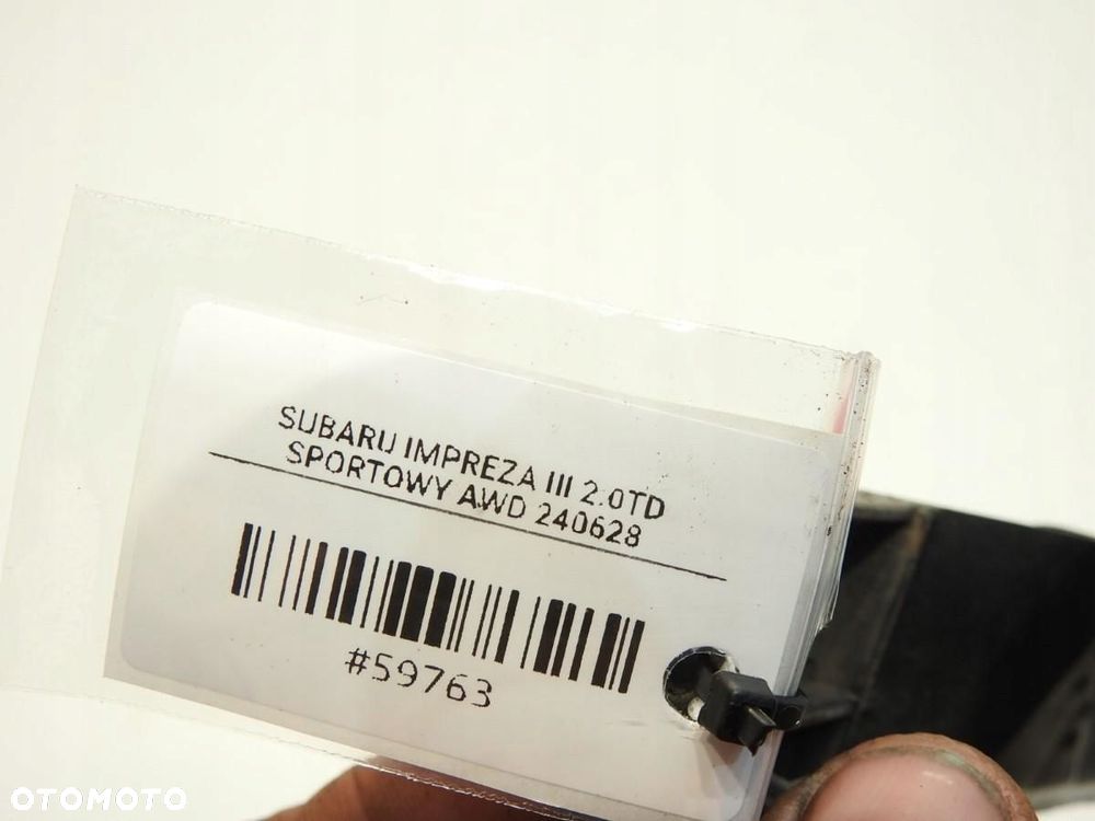 ŚLIZG ZDERZAKA LEWY TYŁ SUBARU IMPREZA III GH - 4