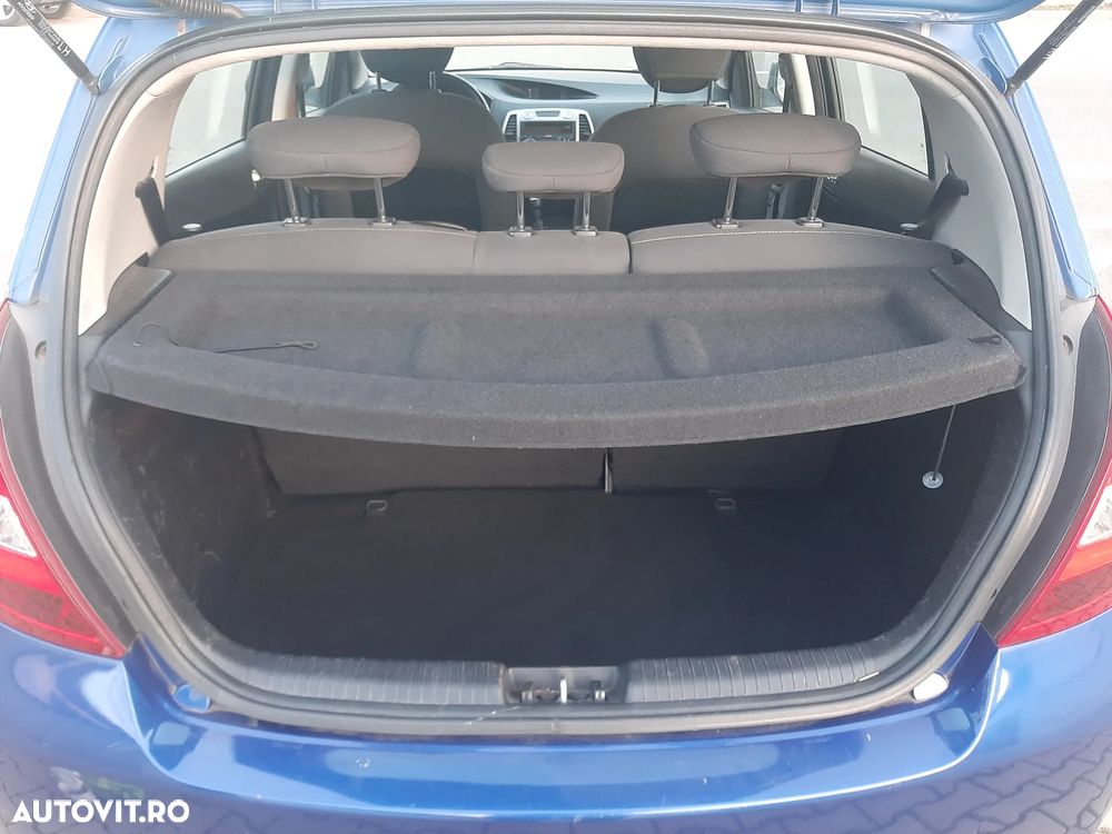 Hyundai i20 1.2 Comfort - 9