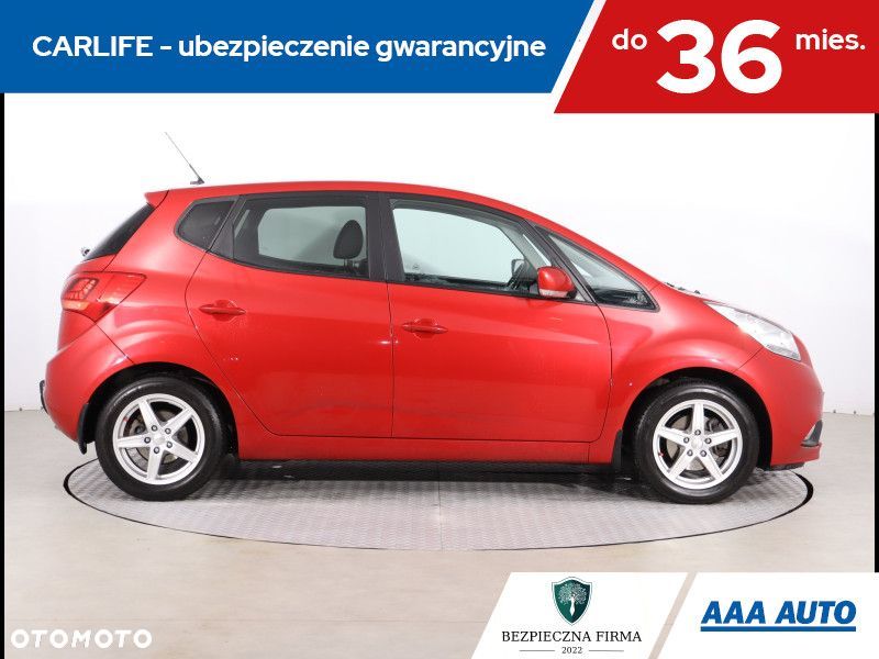 Kia Venga - 7