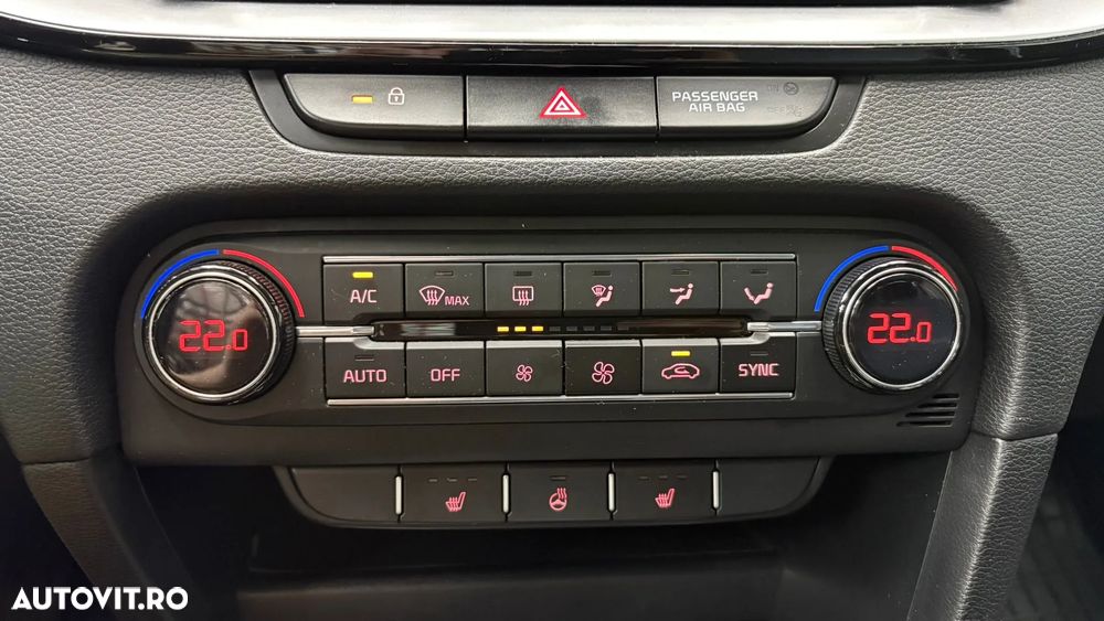 Kia XCeed 1.4 T-GDI 7DCT City+ - 13