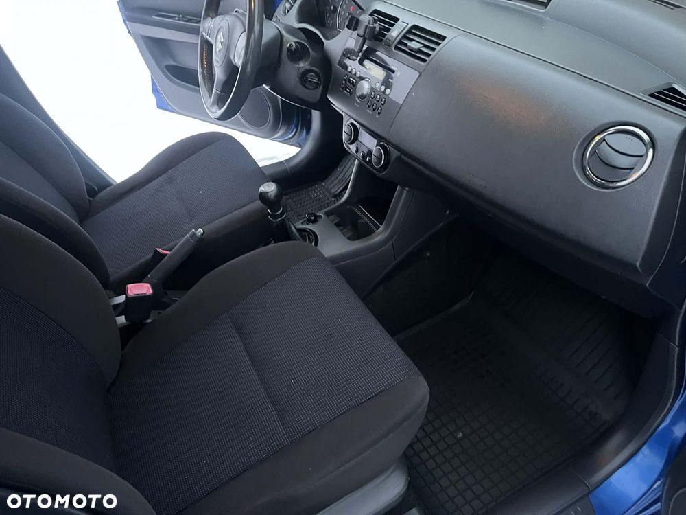 Suzuki Swift 1.3 Comfort - 2