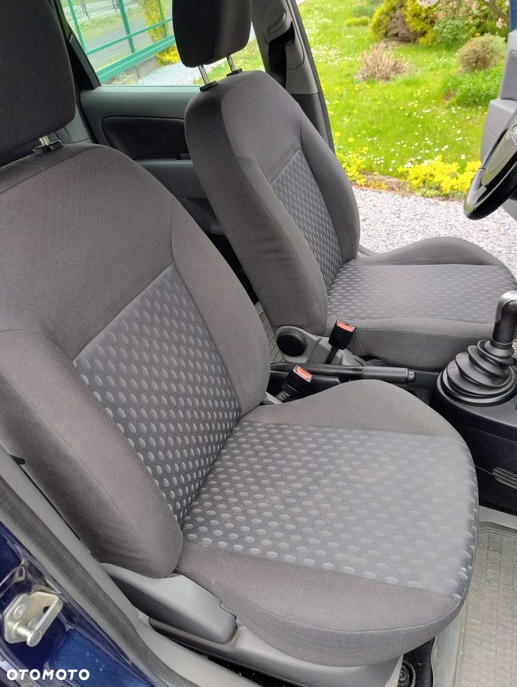 Ford Fiesta 1.4 TDCI Viva - 12