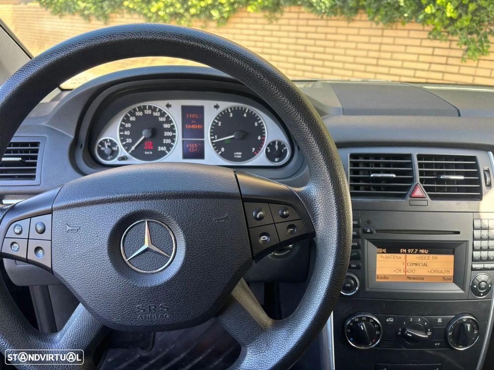 Mercedes-Benz B 150 - 9