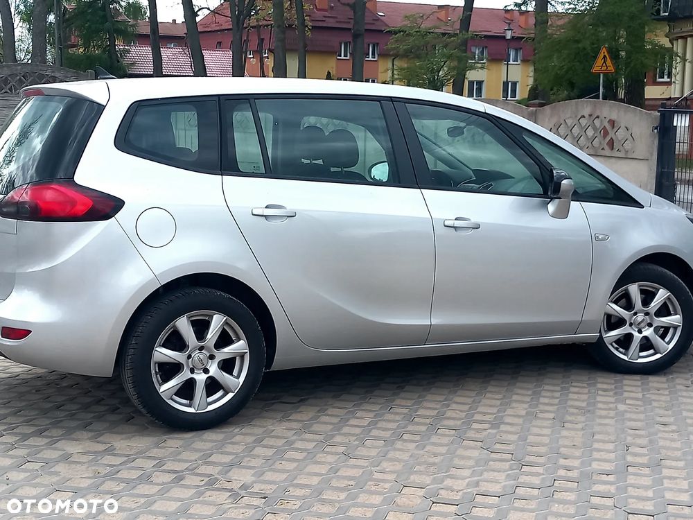 Opel Zafira Tourer 2.0 CDTI Active - 21