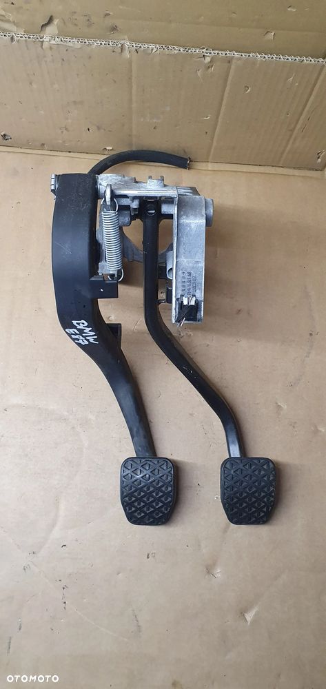 Pedał sprzęgła hamulca BMW I E81 E87 6761310 6778977 - 2