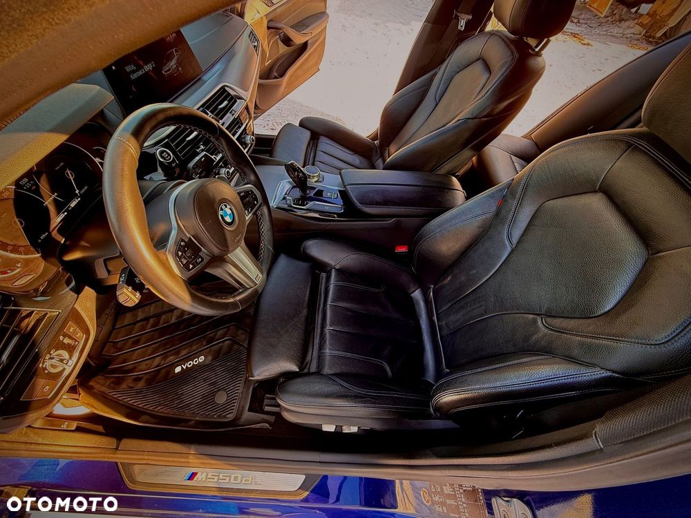 BMW Seria 5 - 32