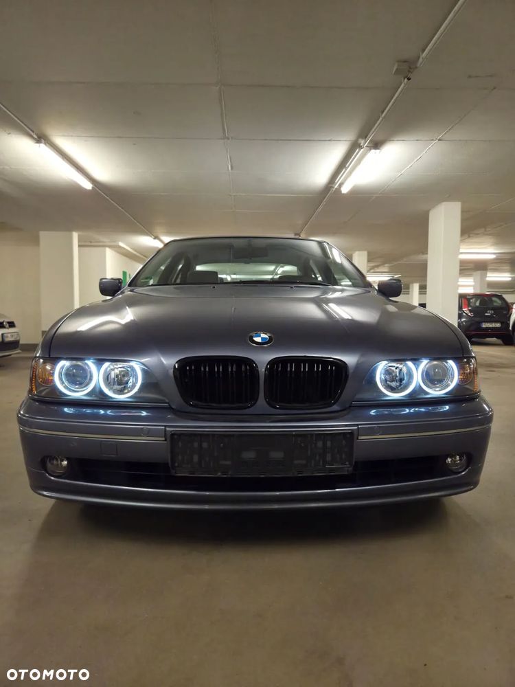 BMW Seria 5 - 1