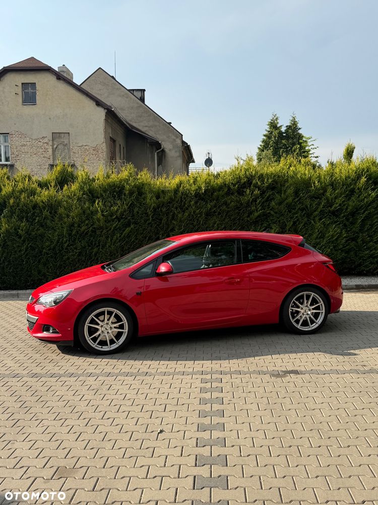Opel Astra 1.6 Turbo Sport - 4