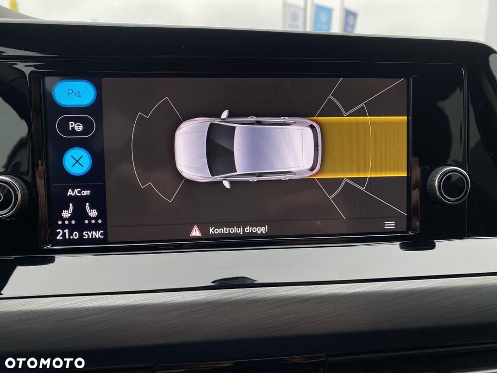 Volkswagen Golf - 20