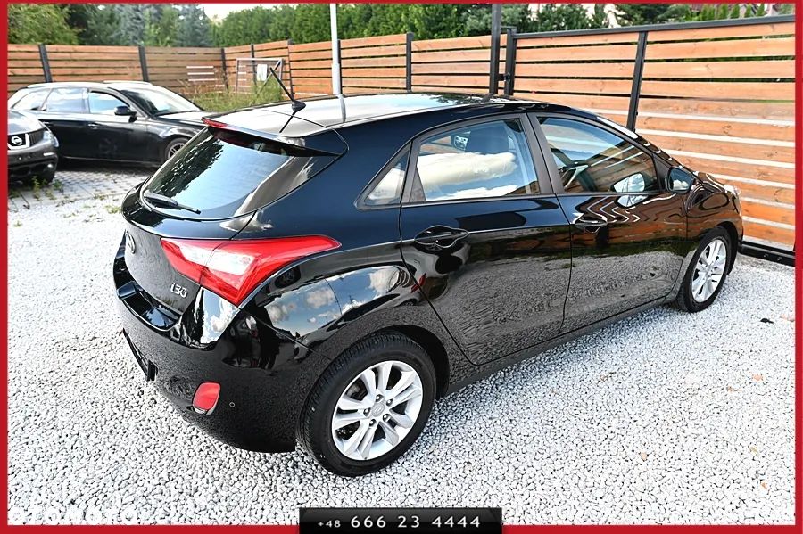 Hyundai i30 i30cw 1.4 Edition Plus - 13