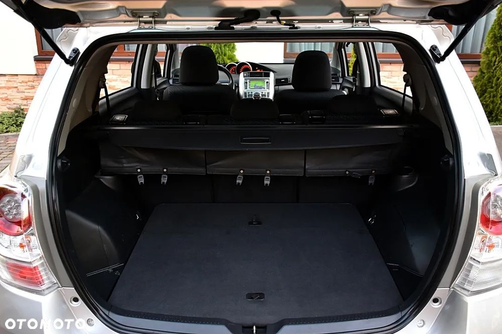 Toyota Verso 1.8 5-Sitzer Executive - 31