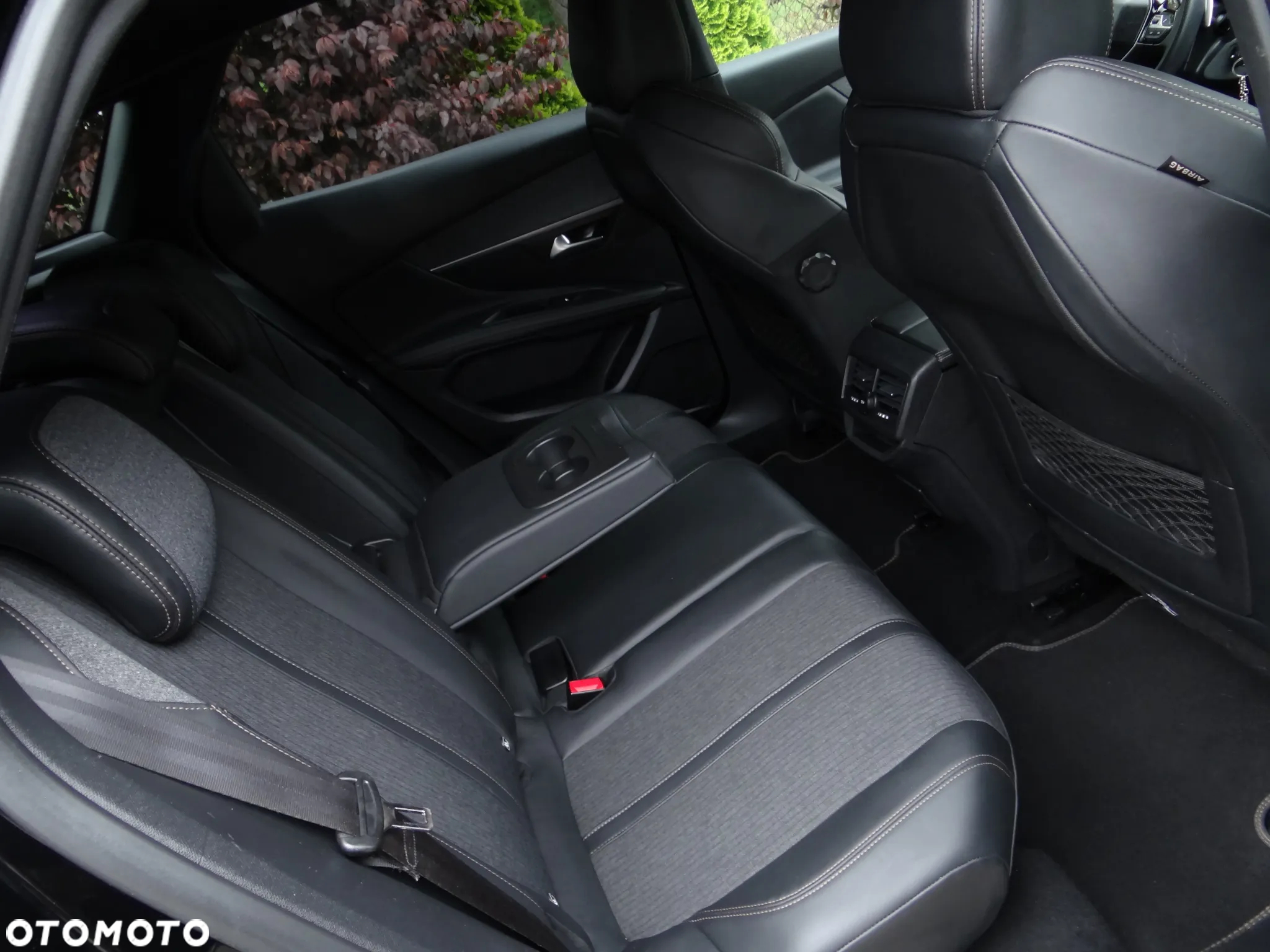 Peugeot 3008 1.6 PureTech GPF GT Line S&S EAT8 - 39