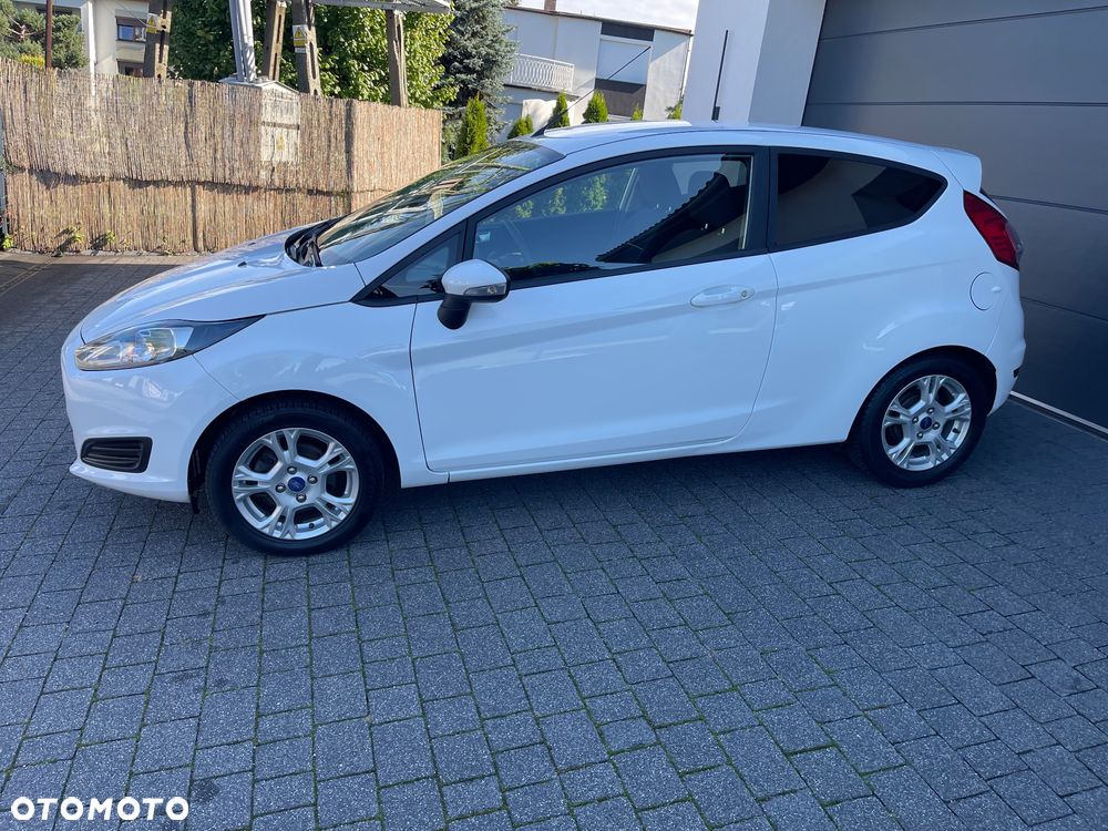 Ford Fiesta 1.25 Celebration - 14