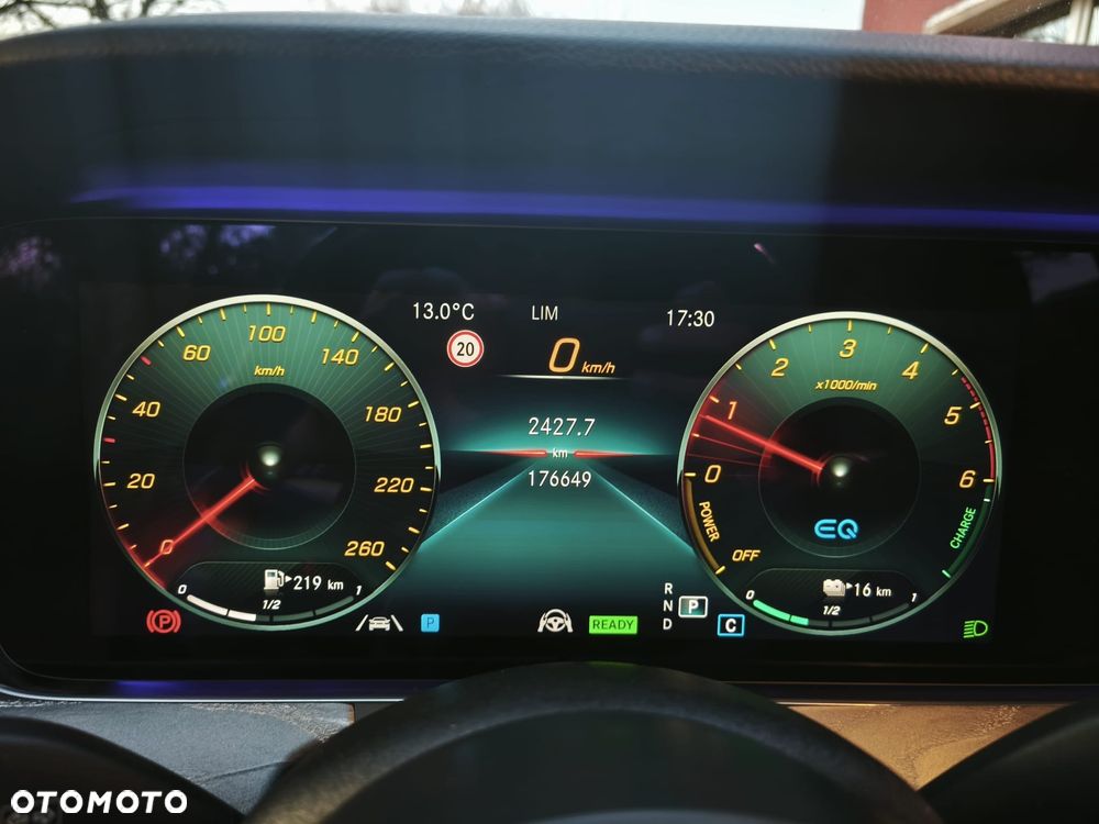 Mercedes-Benz Klasa E - 36