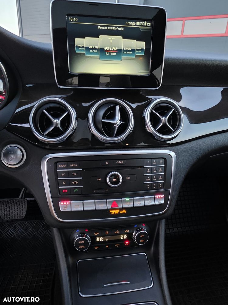 Mercedes-Benz GLA 200 d 4MATIC Aut. - 2