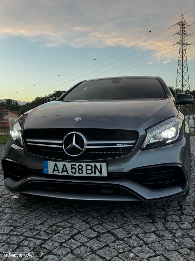 Mercedes-Benz A 45 AMG 4Matic Speedshift 7G-DCT - 12