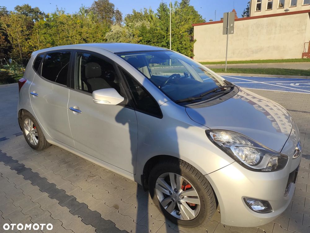 Hyundai ix20 1.4 Comfort - 4
