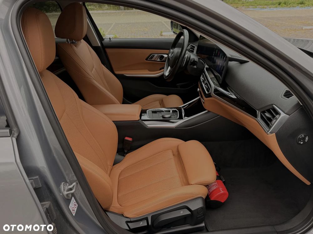 BMW Seria 3 318d MHEV Sport Line - 17