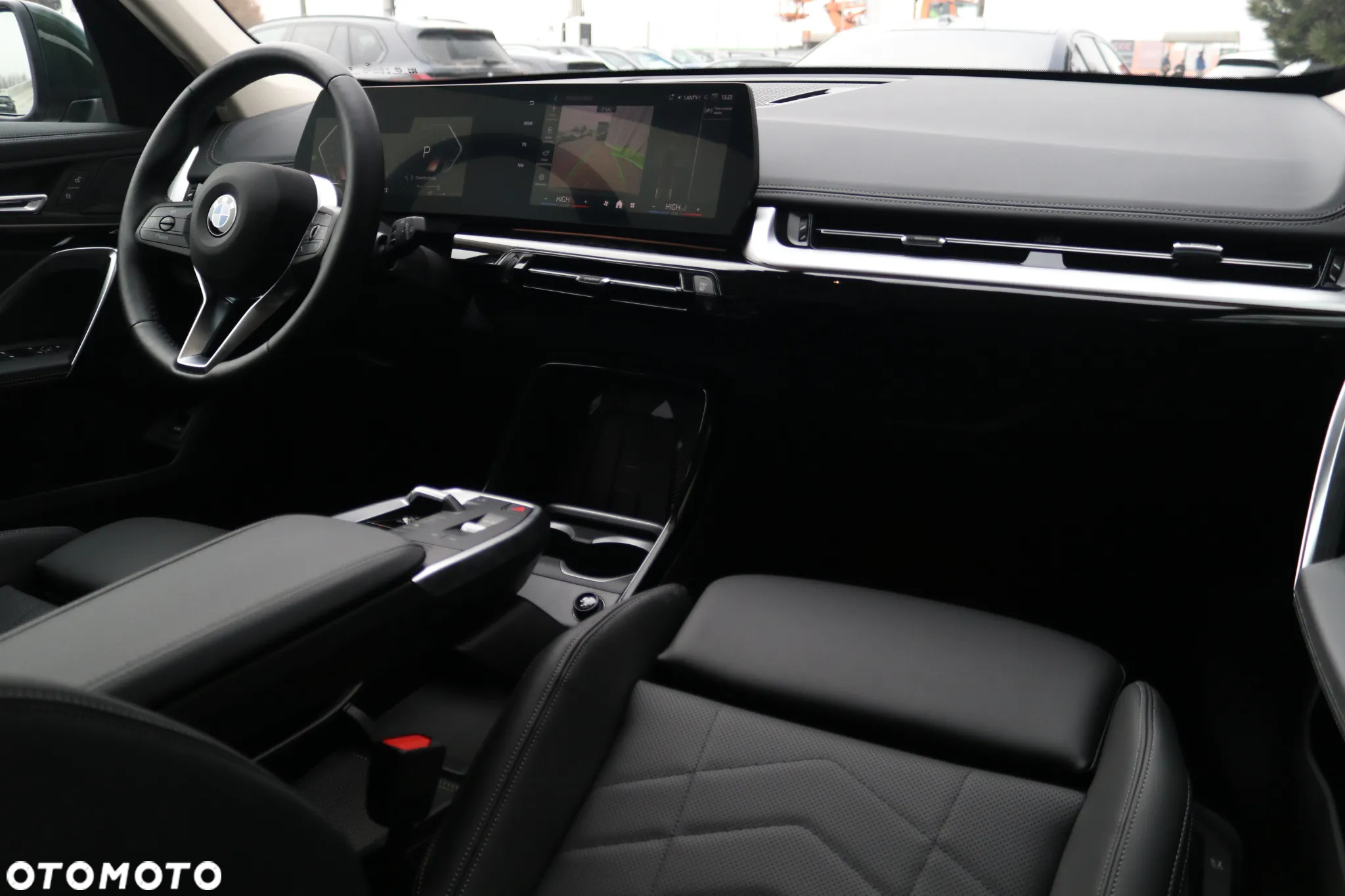 BMW X1 sDrive18d xLine - 25