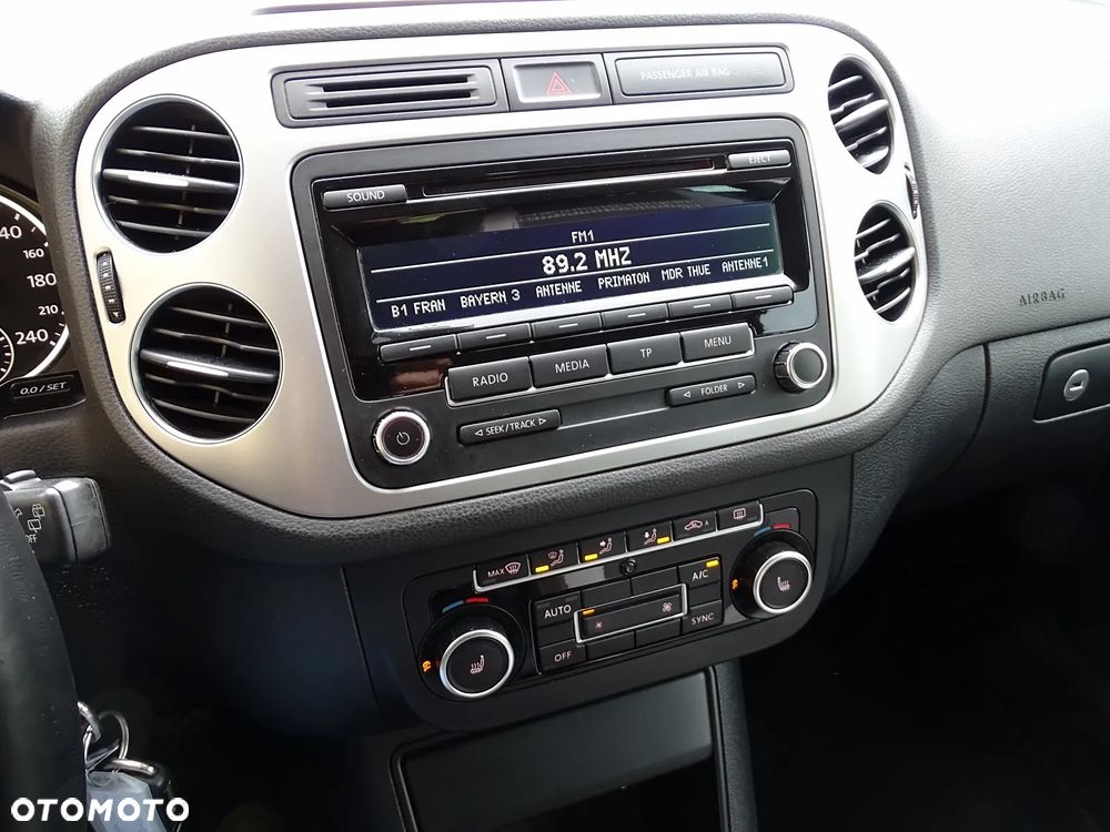 Volkswagen Tiguan 2.0 TDI DPF 4Motion BlueMotion Technology Sport & Style - 15