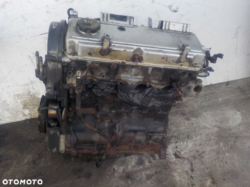 MITSUBISHI GALANT SILNIK 2.0B 4G63 GOŁY SŁUPEK - 1