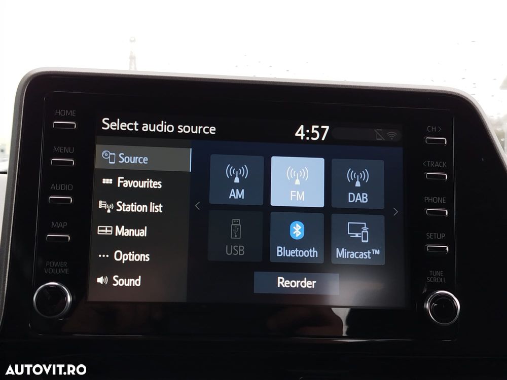 Toyota C-HR 1.8 HSD 4x2 CVT C-enter - 21