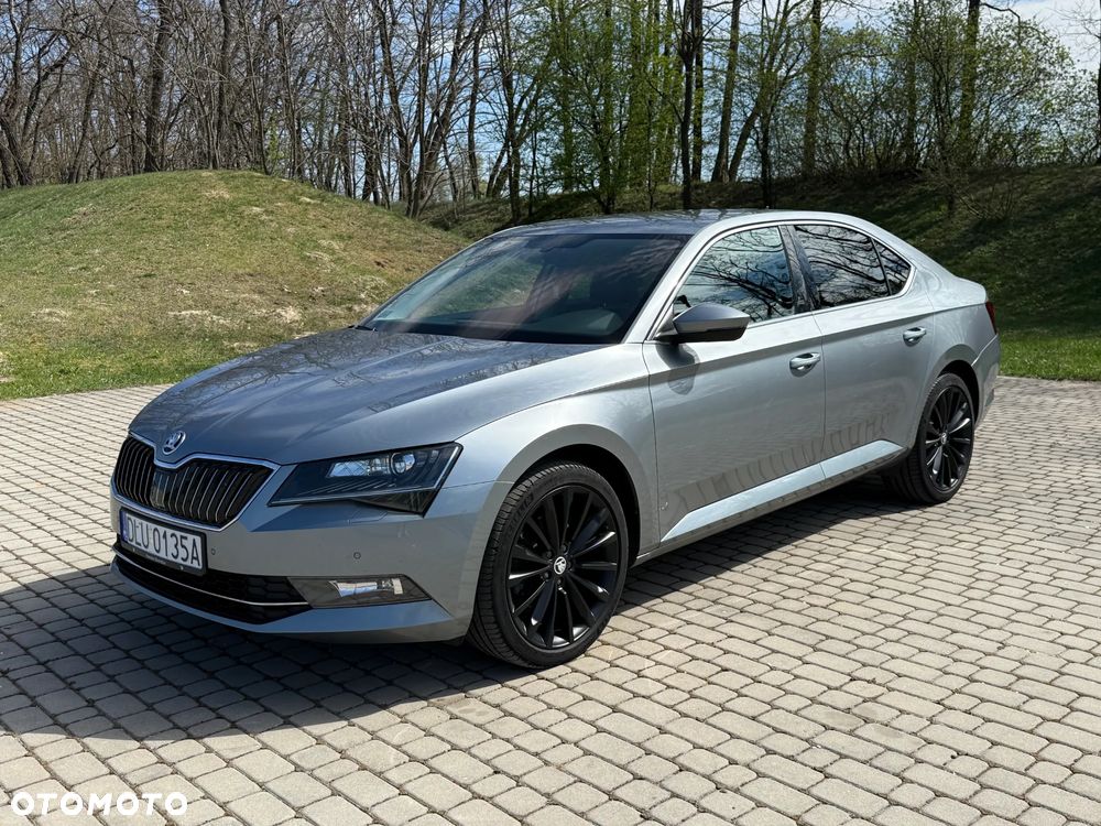 Skoda Superb 2.0 TSI Ambition DSG - 2