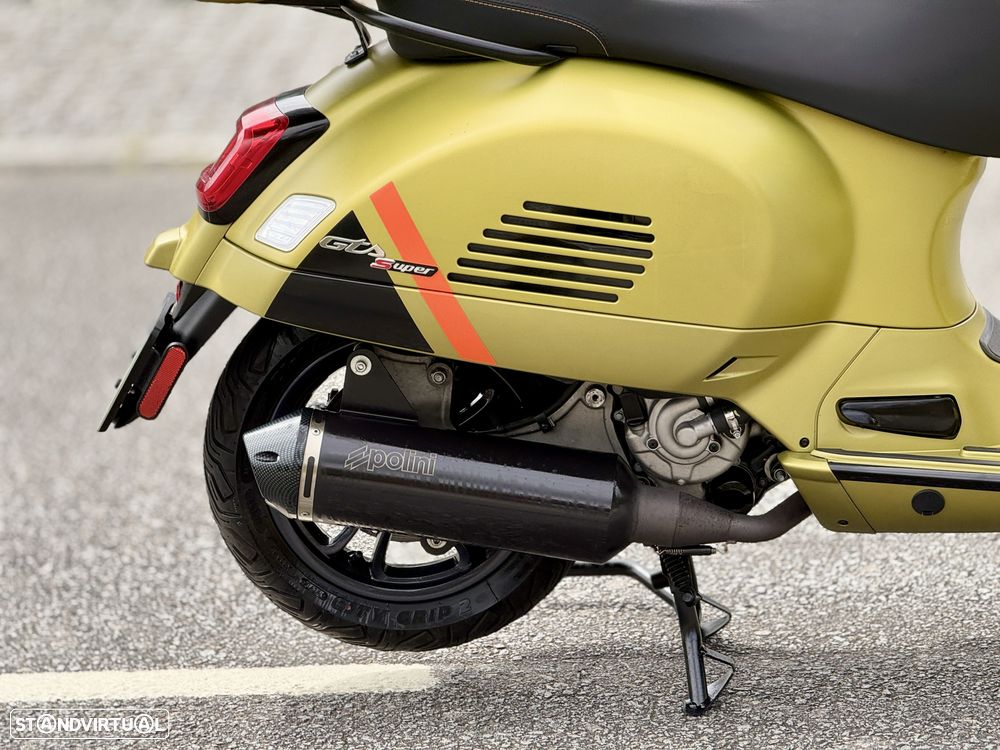 Vespa GTS Super Ambizioso Green Matt - 14