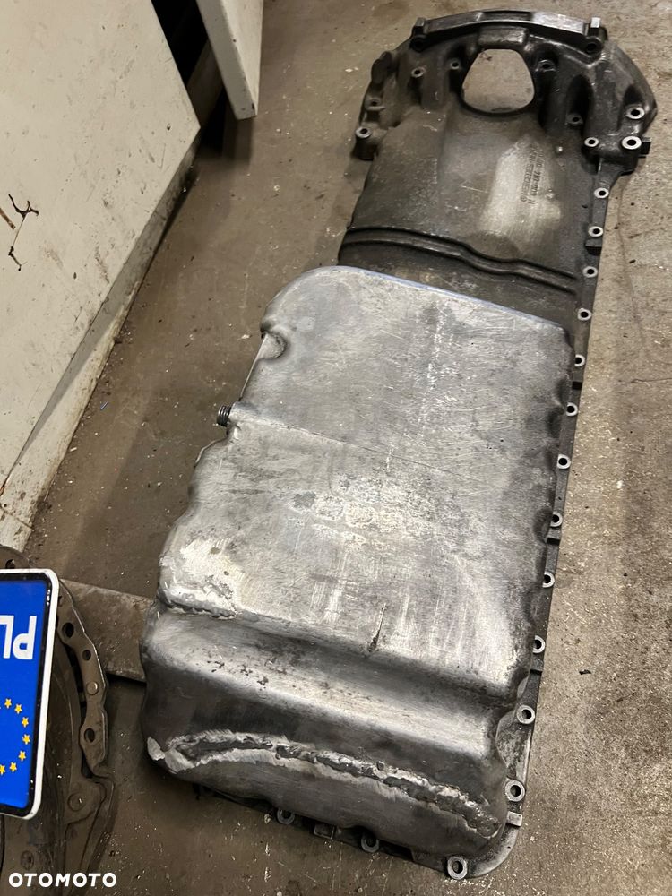 Miska olejowa Mercedes 3.0td po naprawie - 2
