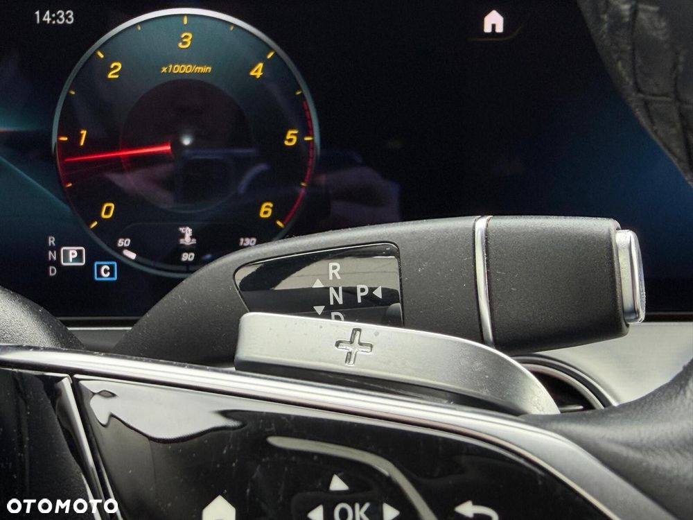 Mercedes-Benz Klasa E 220 d 4-Matic AMG/Avantgarde - 28