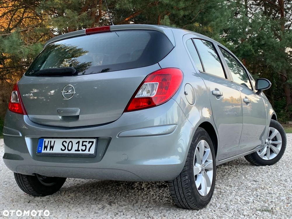 Opel Corsa 1.4 16V Navi - 16