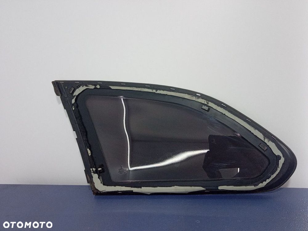 BMW 5 F11 SZYBA KAROSERYJNA TYŁ PRAWA TYLNA - 2