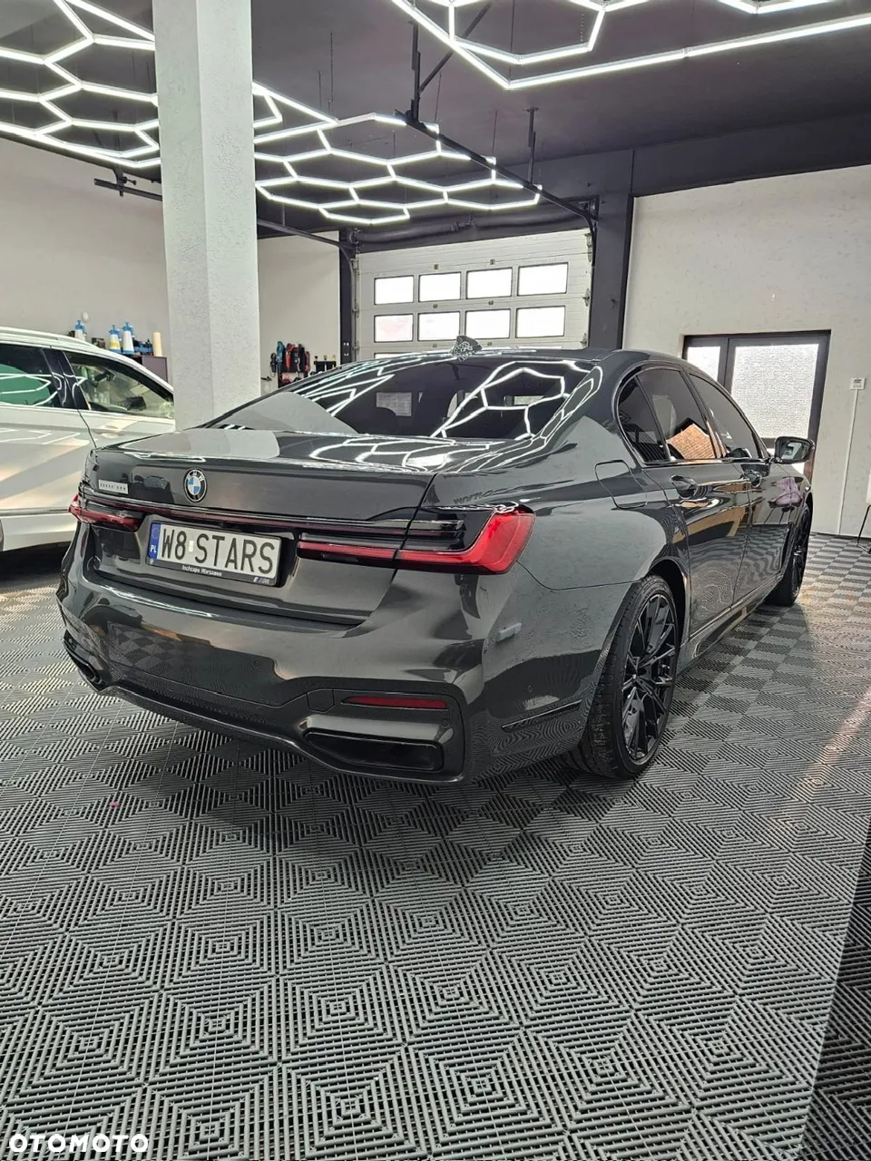 BMW Seria 7 740d xDrive sport - 11