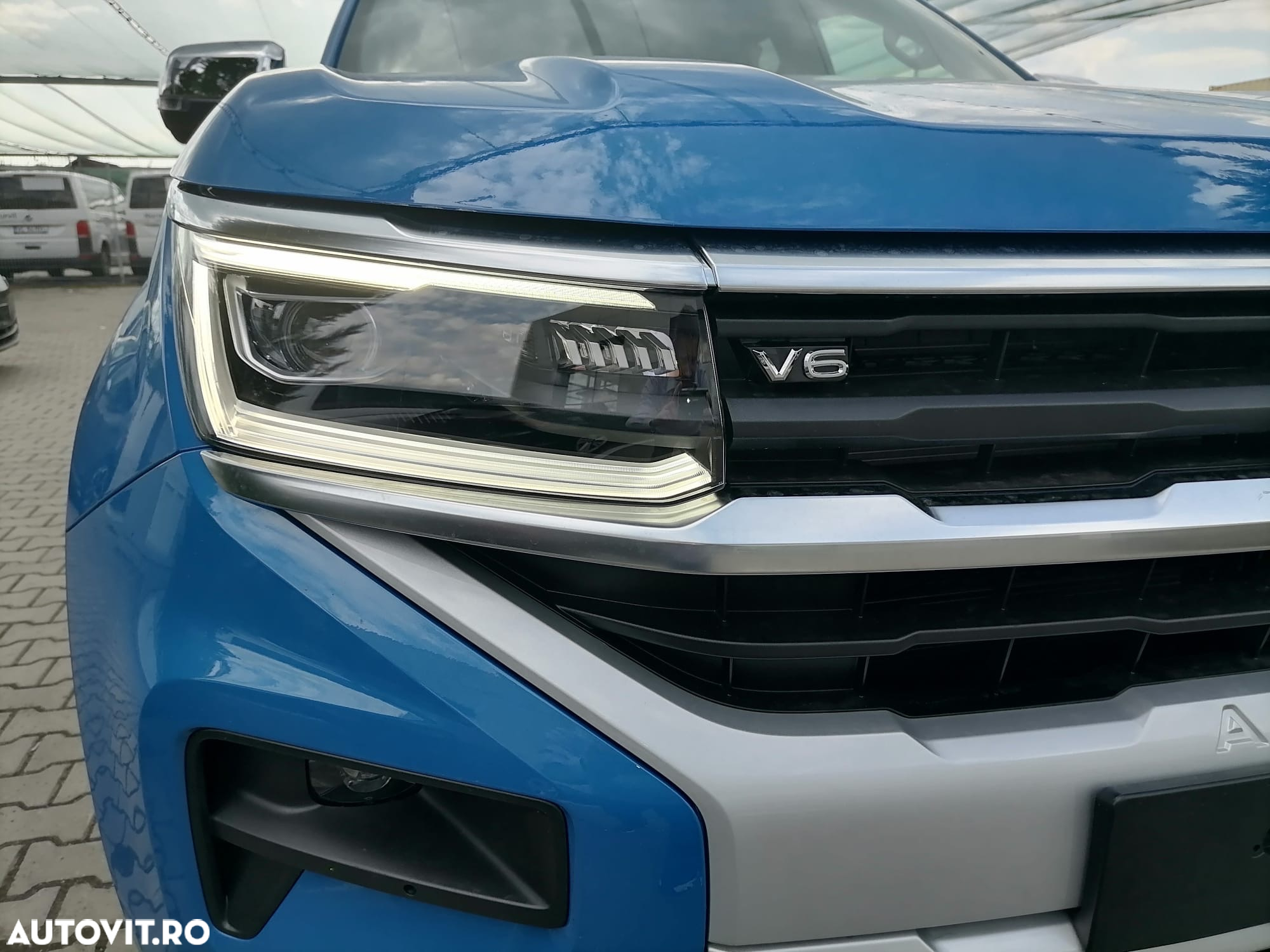 Volkswagen Amarok 3.0 TDI 241 CP 10AT 4M Aventura - 9