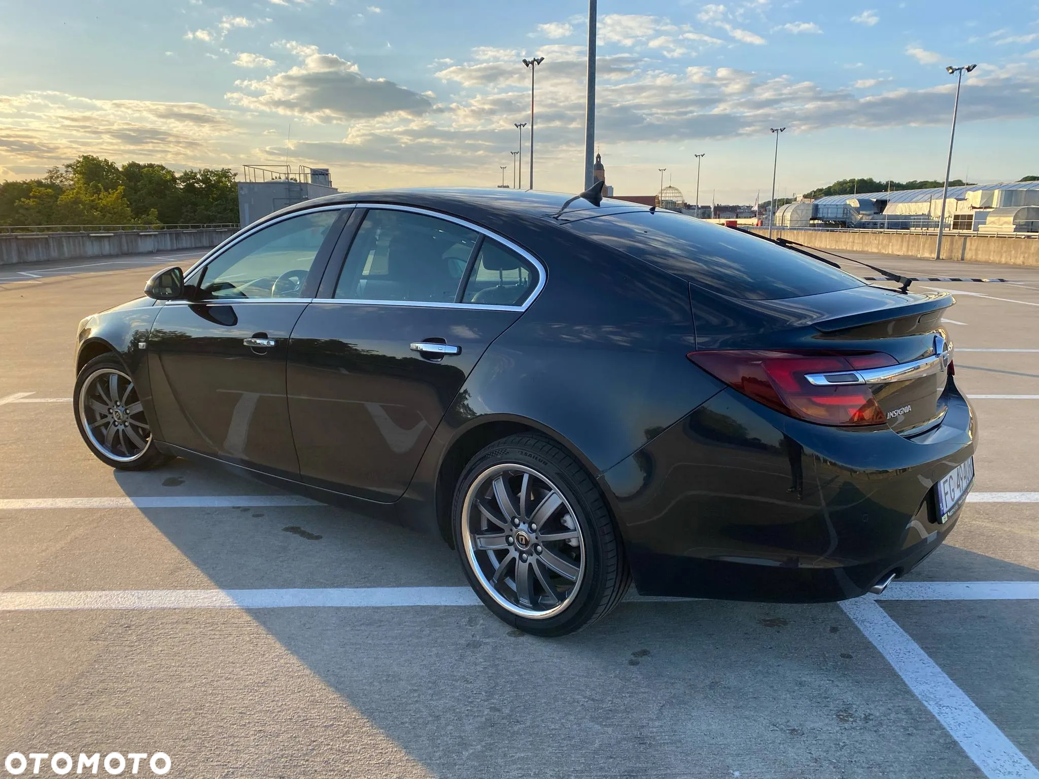 Opel Insignia - 15