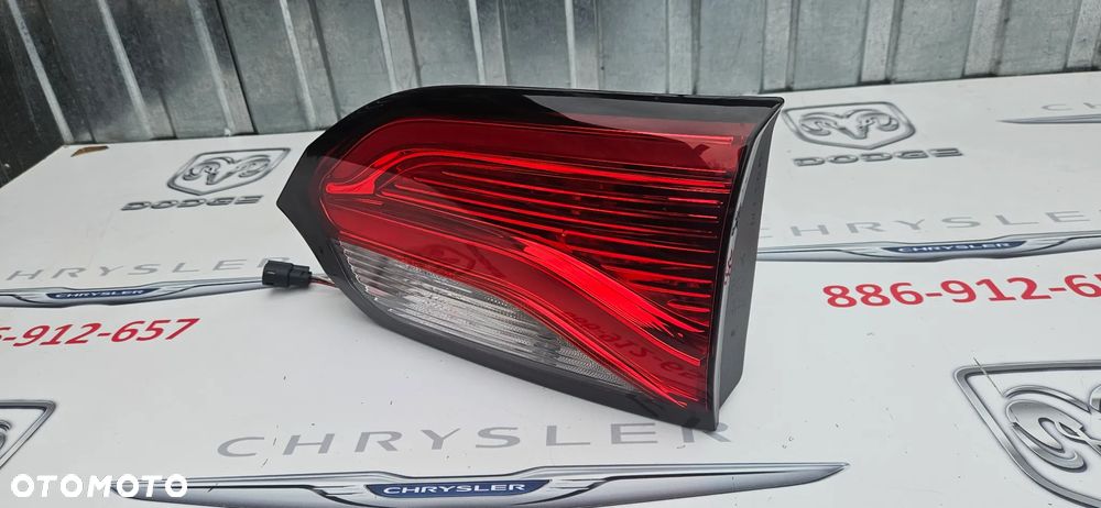 Chrysler Pacifica 2016- Lampa tył prawy Lampa tylna prawa  P68228940AE ORYGINAŁ IDEALNE LED - 5