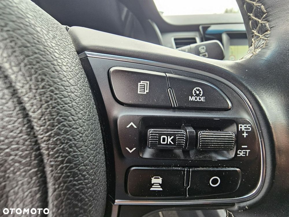 Kia Niro - 31