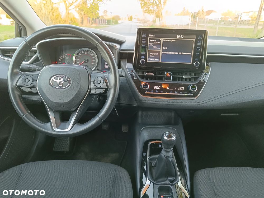 Toyota Corolla 1.6 Comfort - 26